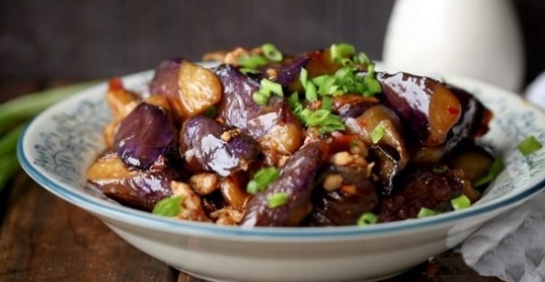 Блюда из баклажанов. Рецепты с мясом, кабачками в духовке, мультиварке, на сковороде