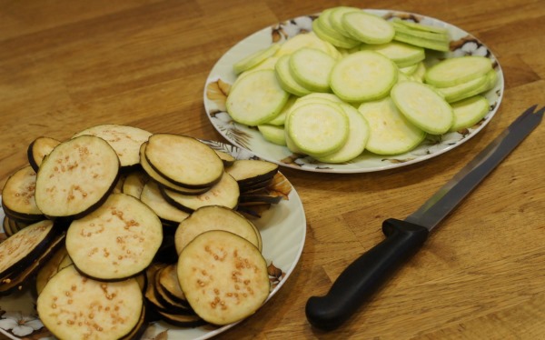Кабачки на сковороде. Рецепты, как приготовить с яйцом, фаршем, мясом гриль, баклажанами