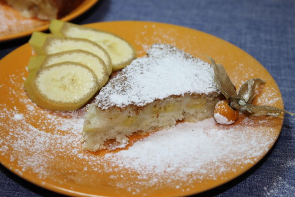 Манник. Рецепт пирога на молоке в духовке с яблоками, сгущенкой, без яиц. Как испечь пошагово с фото
