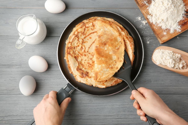 Блинчики с дырочками на молоке, кефире, рецепт тонкие, вкусные, ажурные