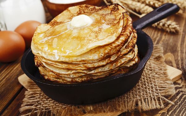 Блины на молоке тонкие с дырочками, заварные, ажурные. Рецепт пошагово с фото
