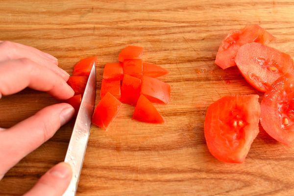 Горбуша в духовке с морковкой и луком под сыром, майонезом, сметане, пошагово