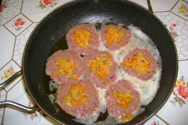 Котлеты из печени куриной. Рецепты мягких, вкусных в духовке, мультиварке