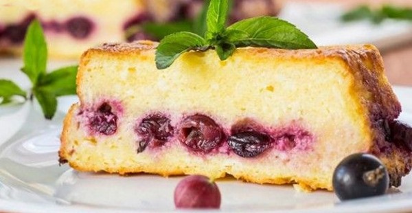 Манник на сметане пышный рассыпчатый. Рецепт в мультиварке, духовке, микроволновке без муки, яиц, масла пошагово