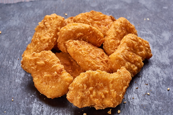 Нагенцы (наггетсы) из филе грудки курицы. Рецепты на сковороде, в духовке