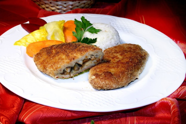 Пожарские котлеты. Классические рецепты из курицы, индейки, свинины, говядины