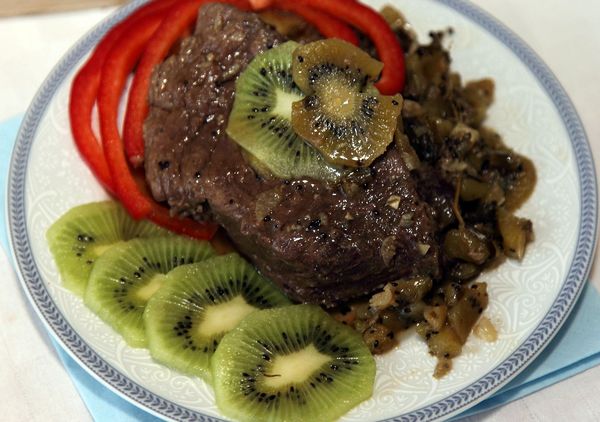 Запеченная свинина в духовке. Рецепты в фольге, как приготовить пошагово с фото