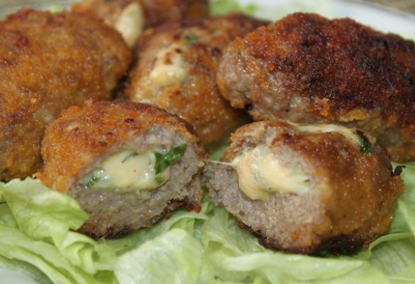 Что приготовить из свиного фарша быстро, вкусно на второе в духовке, мультиварке. Рецепты