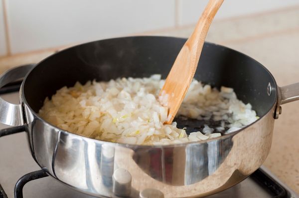 Гречка с грибами и курицей. Рецепты в духовке, мультиварке, горшочке в сливочном, томатном соусе