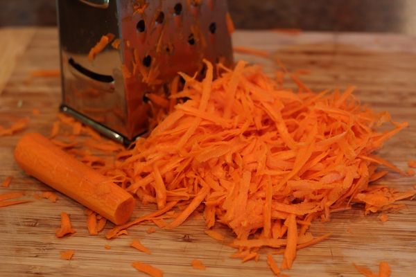 Гречка с мясом в горшочках в духовке, микроволновке. Рецепты со сметаной, сыром, грибами, сливками