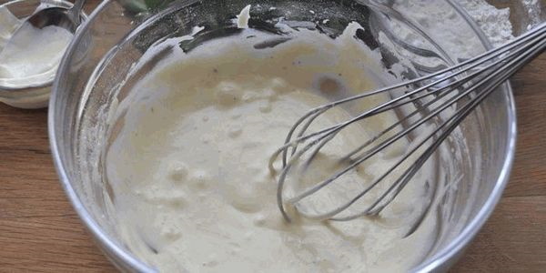 Минтай в кляре на сковороде. Рецепт с майонезом, пивом, овощами, молоком, сыром, сухарями, манкой пошагово
