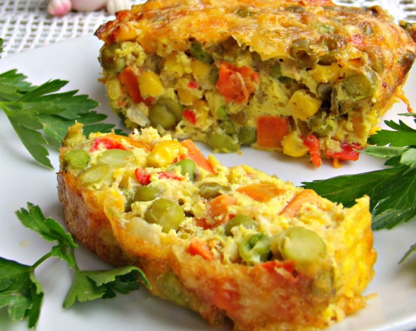 Овощные запеканки в духовке, мультиварке. Рецепты простые с фаршем, мясом, сыром, курицей. Пошагово