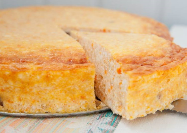Запеканка из моркови и творога в духовке, мультиварке, микроволновке. Рецепты с манкой, яблоками, изюмом пошагово