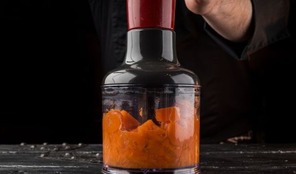 Запеканка из моркови и творога в духовке, мультиварке, микроволновке. Рецепты с манкой, яблоками, изюмом пошагово