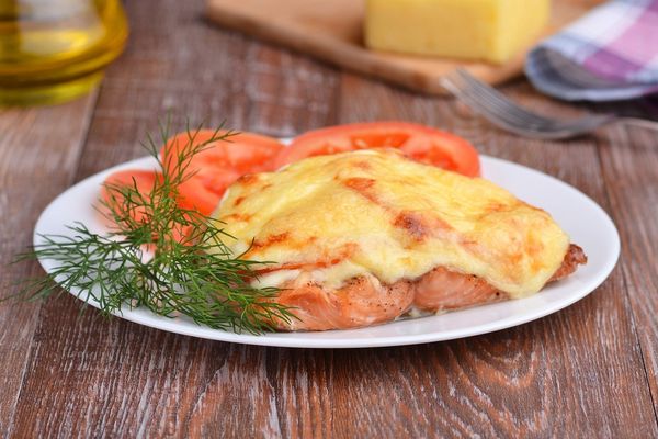 Филе горбуши в духовке. Рецепты с картошкой, овощами, помидорами, сыром в фольге, рукаве, пергаменте