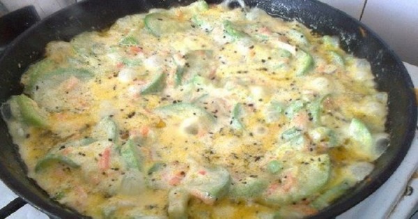 Кабачки тушеные с картошкой, помидорами, мясом, капустой, фаршем в мультиварке, духовке, на сковороде