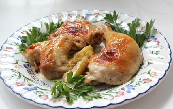 Горячие праздничные блюда из мяса свинины, говядины, курицы. Рецепты, легкие в приготовлении