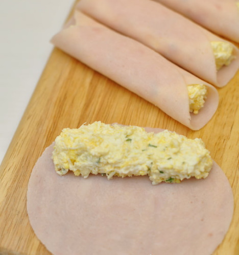 Рулеты из ветчины с сыром и чесноком. Рецепты с яйцом, грецким орехом, черносливом, огурцом