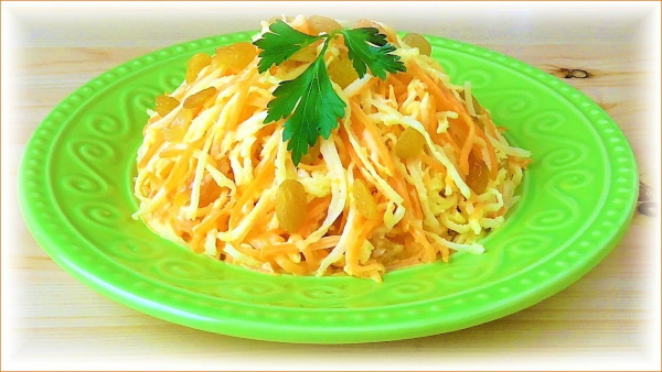 Салаты из тыквы. Рецепты быстро и вкусно на зиму, с редькой, свеклой, мясом, рукколой, курицей, грушей