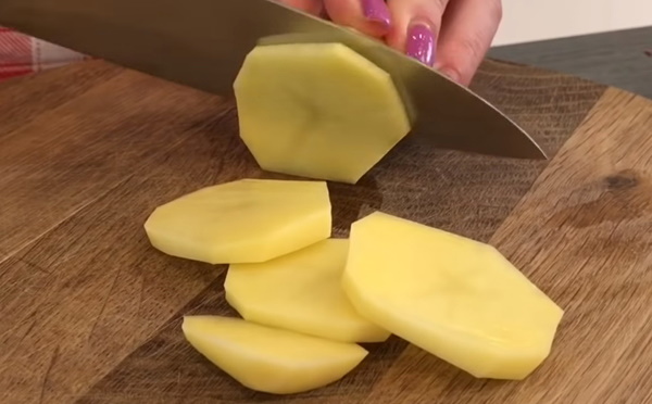 Мясо по-французски из фарша в духовке. Рецепты с картошкой, помидорами, сыром, грибами пошагово