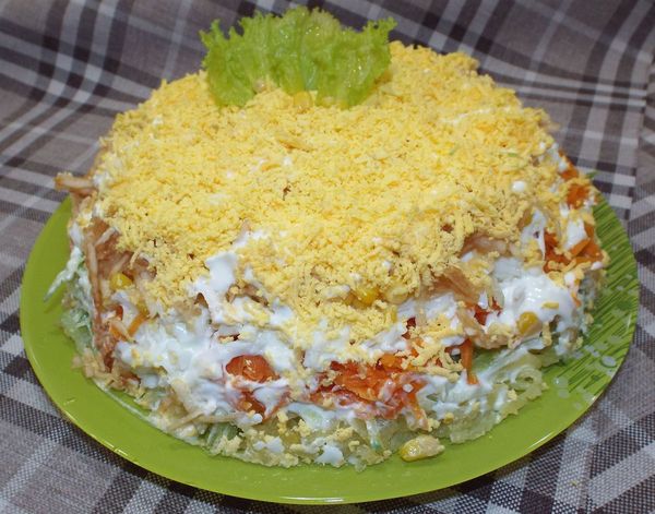 Салат Генеральский. Классический рецепт с говядиной, курицей на зиму, редькой, яблоком, морковью, свеклой