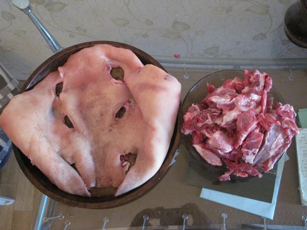 Тушенка из свинины в домашних условиях в духовке, автоклаве, мультиварке в банках с гречкой, картошкой, луком, макаронами