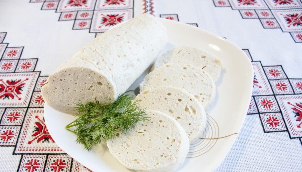 вареная колбаса в домашних условиях. рецепты без кишок из курицы, свинины, индейки, говядины в бутылке, кляре, кружке