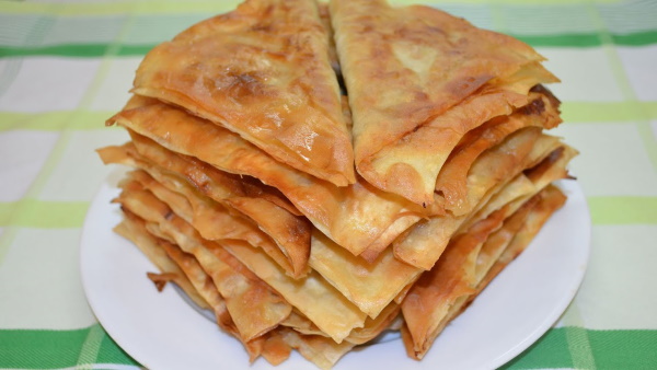 Фаршированный лаваш: начинки, рецепты простые и вкусные на сковороде
