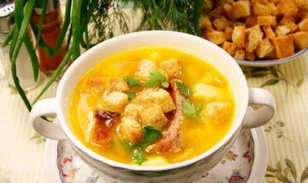 Гороховый суп без мяса. Рецепт в мультиварке, сковороварке, как сварить, приготовить с имбирем, грибами, картошкой, куркумой