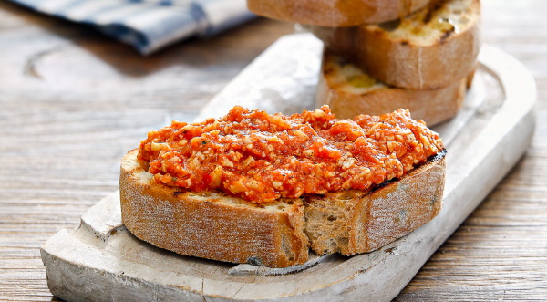Испанская кухня: национальные блюда. Рецепты: супы, салаты, десерты, традиции