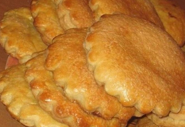 Коржики. Рецепт в домашних условиях: молочные, песочные, как в детстве на кефире, сметане, молоке по ГОСТу. Фото пошагово