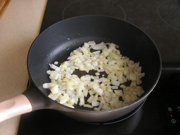 Сырные пироги в духовке, мультиварке, на сковороде. Рецепт простой на скорую руку из лаваша, слоеного, дрожжевого теста
