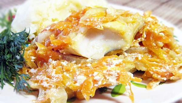 Филе минтая в духовке. Самые вкусные рецепты с морковью, луком, овощами
