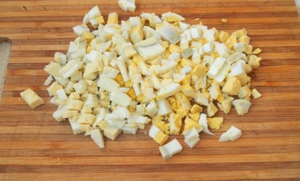 Лаваш с горбушей консервированной, соленой, копченой. Рецепт с сыром, яйцом, зеленью, огурцом