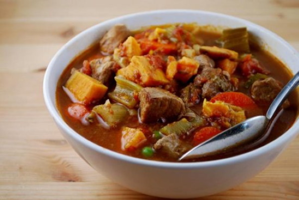 Рагу из свинины с картошкой. Рецепты в мультиварке, духовке, кастрюле, на сковороде