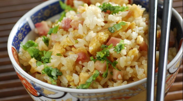 Блюда из риса на второе. Рецепт на гарнир с мясом и без, курицей, фаршем, овощами в мультиварке, духовке