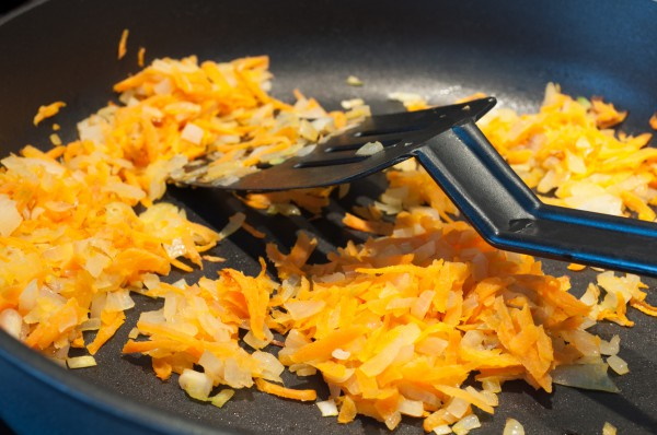 Супы с чечевицей на мясном бульоне. Рецепт турецкий с картошкой и без, фото