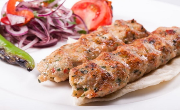 Закуски к шашлыку на природе летом, зимой. Рецепты с фото простые и вкусные