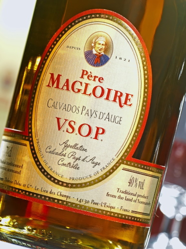 Кальвадос Pere Magloire VSOP. Цена, как отличить подделку, отзывы