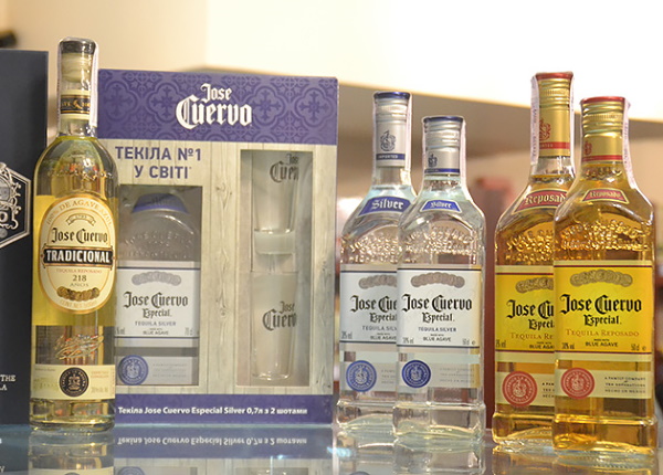 Текила Jose Cuervo (Хосе Куэрво) Especial Reposado, Silver, Platino, Gold. Цена