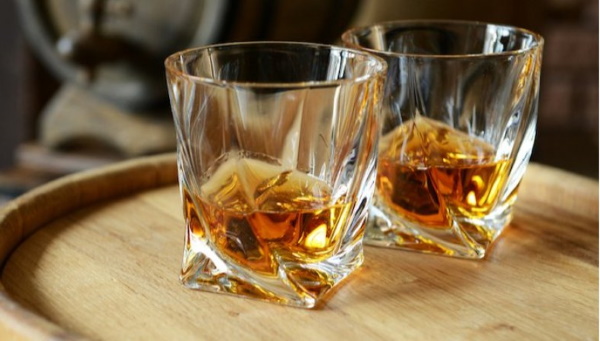 Ром Bacardi Black (Бакарди Блэк). Цена, где купить, с чем пить