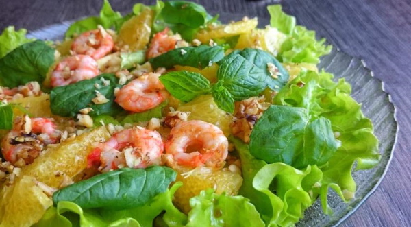 Салаты без майонеза на праздничный стол. Рецепты простые и вкусные