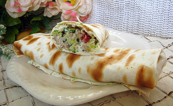Шаверма домашняя с курицей, свининой. Рецепт с фото