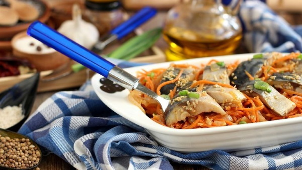 Скумбрия по-корейски. Рецепт в домашних условиях