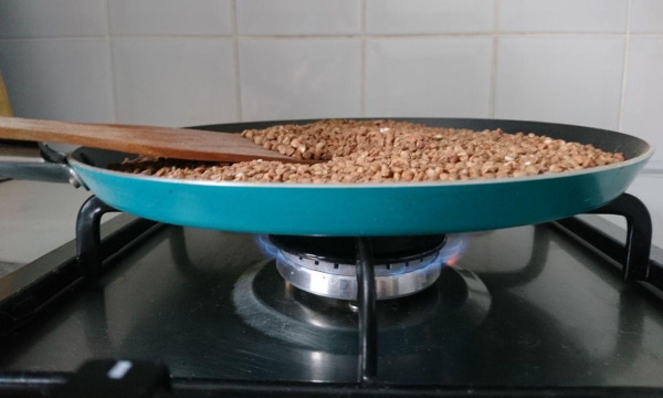 Гречка по-купечески с курицей в духовке. Рецепт с фото
