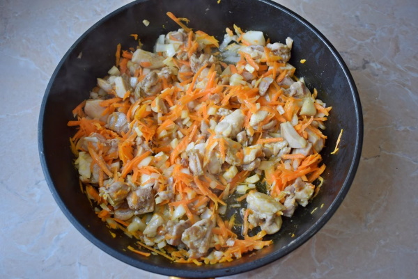 Гречка по-купечески с курицей в духовке. Рецепт с фото