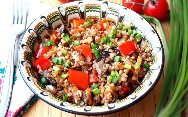 Гречка по-купечески с курицей в духовке. Рецепт с фото