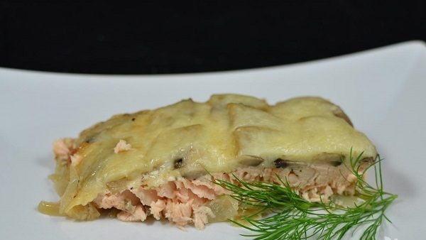 стейки кеты в духовке с сыром и помидорами рецепт. keta v duhovke pod mayonezom 6. стейки кеты в духовке с сыром и помидорами рецепт фото. стейки кеты в духовке с сыром и помидорами рецепт-keta v duhovke pod mayonezom 6. картинка стейки кеты в духовке с сыром и помидорами рецепт. картинка keta v duhovke pod mayonezom 6. Очень вкусное сочетание рыбы, овощей и сыра, делают это блюдо находкой для любого гурмана. Можно смело подать даже на праздничный стол. Берите на заметку рецепт!