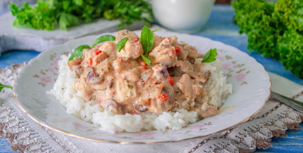 мясо в сливочном соусе на сковороде на сливках. Смотреть фото мясо в сливочном соусе на сковороде на сливках. Смотреть картинку мясо в сливочном соусе на сковороде на сливках. Картинка про мясо в сливочном соусе на сковороде на сливках. Фото мясо в сливочном соусе на сковороде на сливках