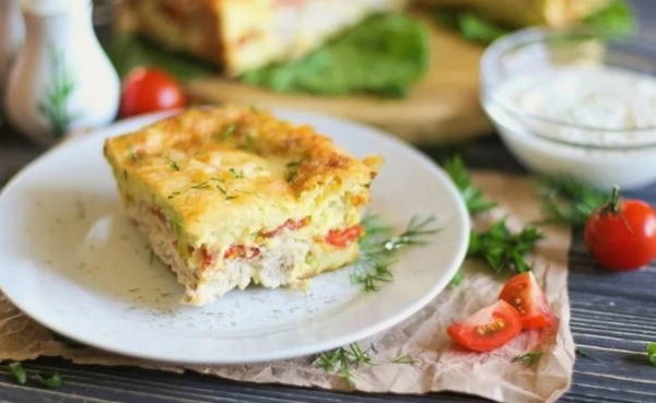 Запеканка из кабачков с курицей в духовке с сыром. Рецепт